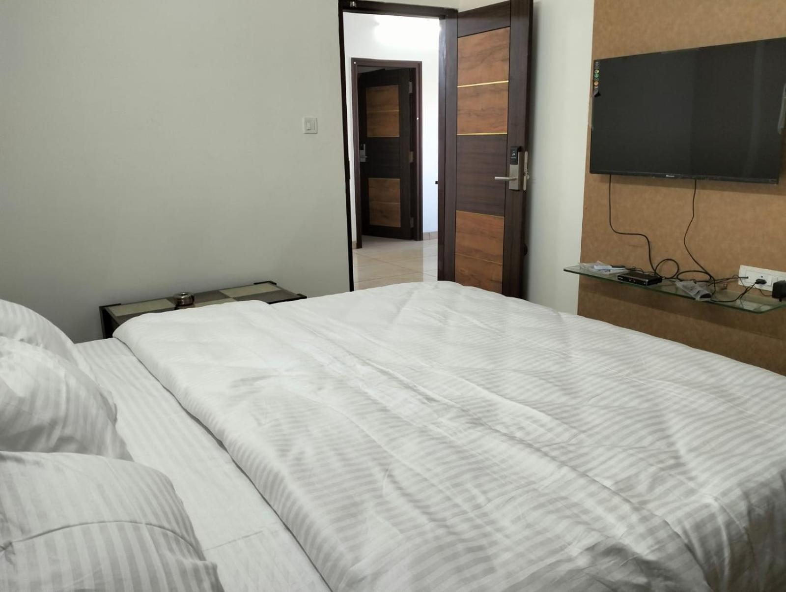 Amma Inn Elegance Suites And Apartments Maiçor Exterior foto